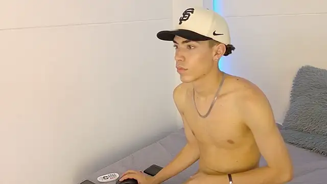 Monyel_Blake live XXX chat