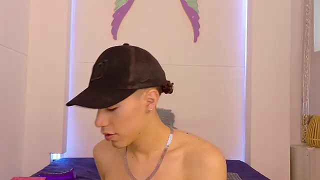 Monyel_Blakeのウェブカメラショー
