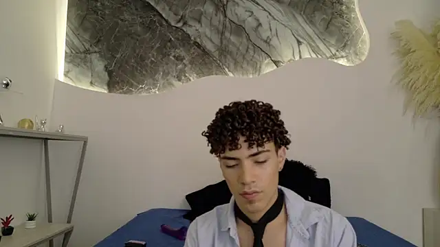 Monyel_Blake Adlı Modelin Web Kamerası Şovu