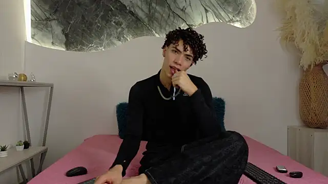 Monyel_Blake 在線直播表演