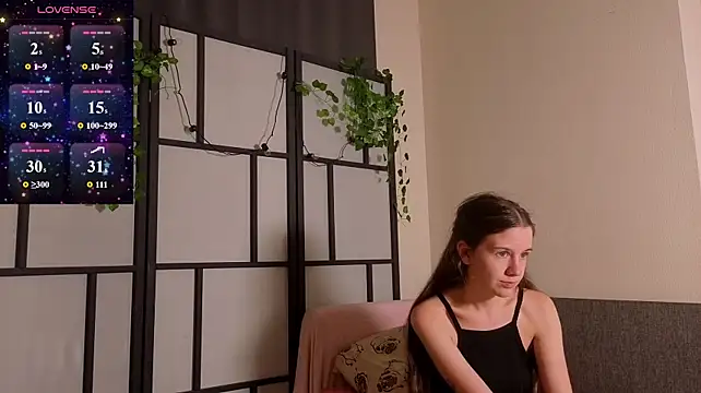 MyrtaMcclaney Chat XXX live