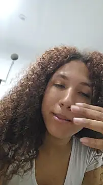 lilith_isabella25 웹캠 쇼