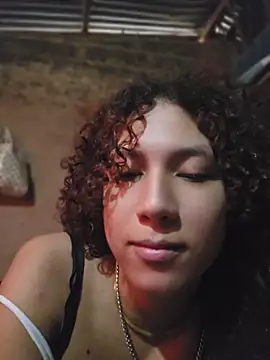 lilith_isabella25 Шоу с уебкамера