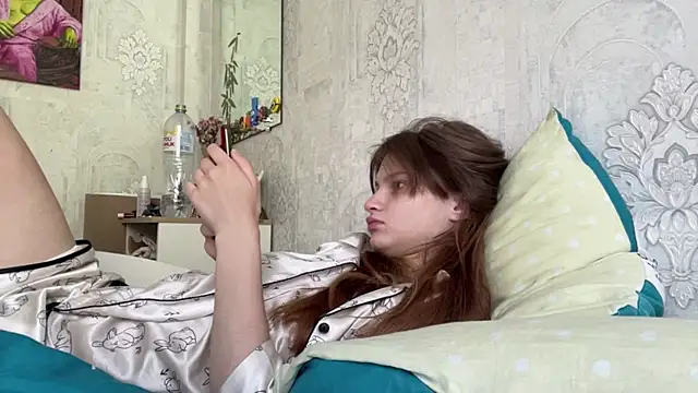 HeIen_cute's Webcam Show