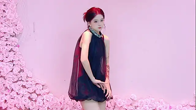SM-777 在線直播表演