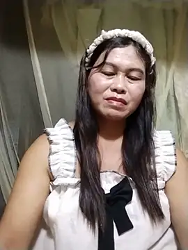 -Hatybi-'s Live XXX Chat