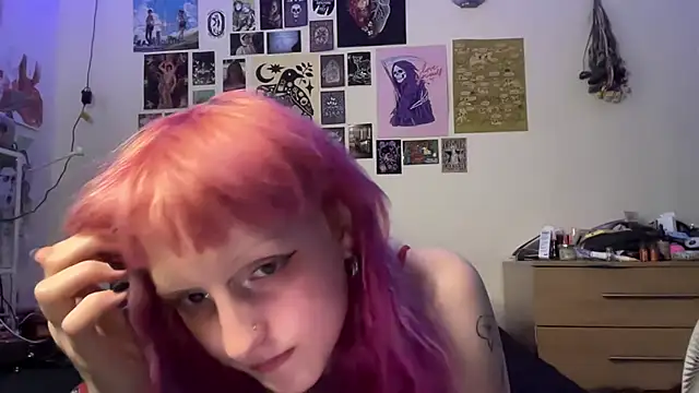 batzy666 Show in webcam