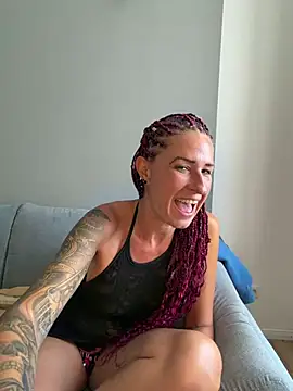 GermanMilfJasmin Webcam-Show