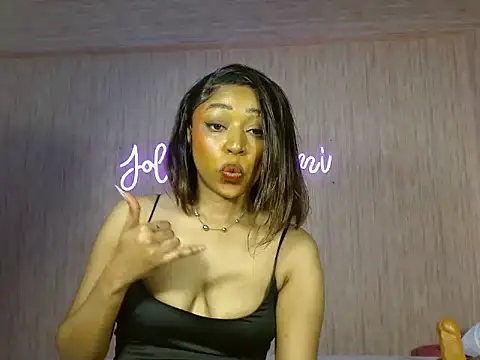 KissesByNyra Show in webcam