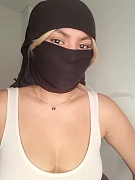 عرض كام naileaa__