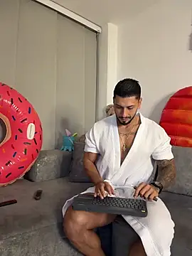 Seth_Vegaa Show in webcam