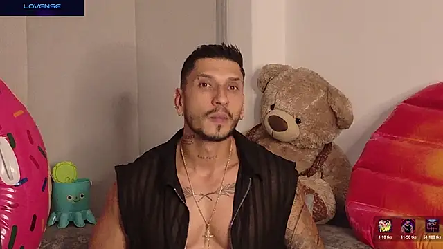 Show modela Seth_Vegaa na web-kameri