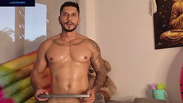 Show modela Seth_Vegaa na web-kameri