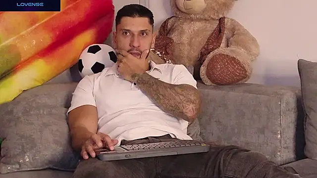 Seth_Vegaa Webcam Show