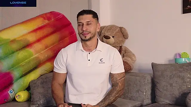 Seth_Vegaa Show Webcam
