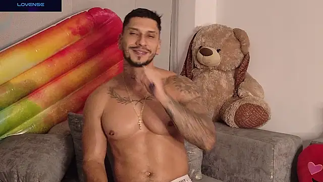 Seth_Vegaa Show Webcam