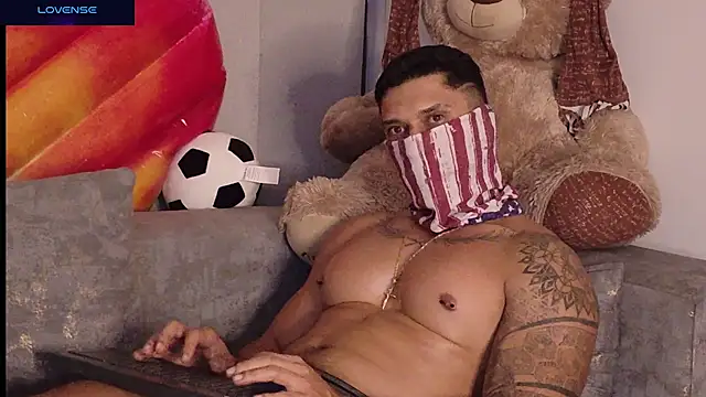 Seth_Vegaa Show Webcam