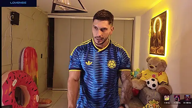 Seth_Vegaa: вебкам-шоу