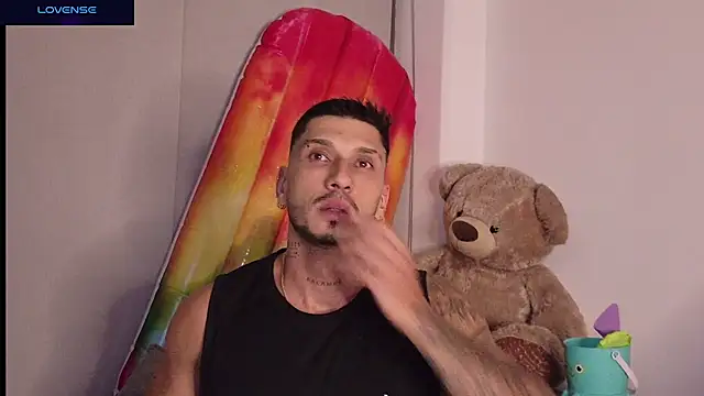 Show modela Seth_Vegaa na web-kameri