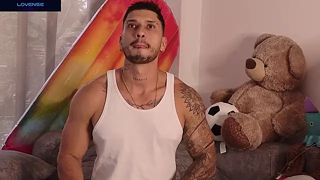 Show modela Seth_Vegaa na web-kameri