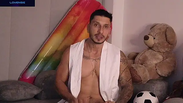 Seth_Vegaa Show Webcam