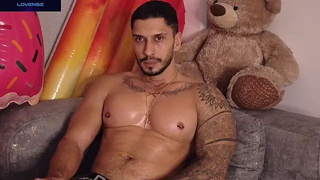 Seth_Vegaa Show Webcam