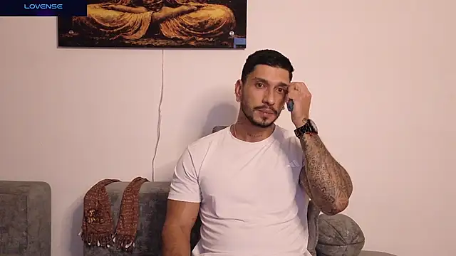 Seth_Vegaa Show Webcam