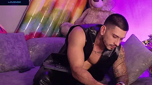Seth_Vegaa Adlı Modelin Web Kamerası Şovu