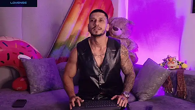 Seth_Vegaa Show Webcam