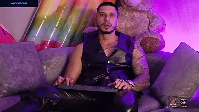 Seth_Vegaa Show Webcam
