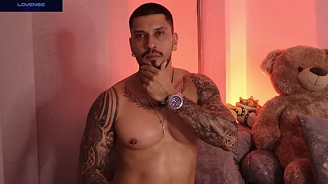Seth_Vegaa Show Webcam