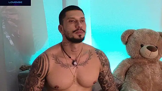 Seth_Vegaa Show Webcam