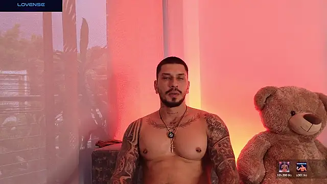Show modela Seth_Vegaa na web-kameri