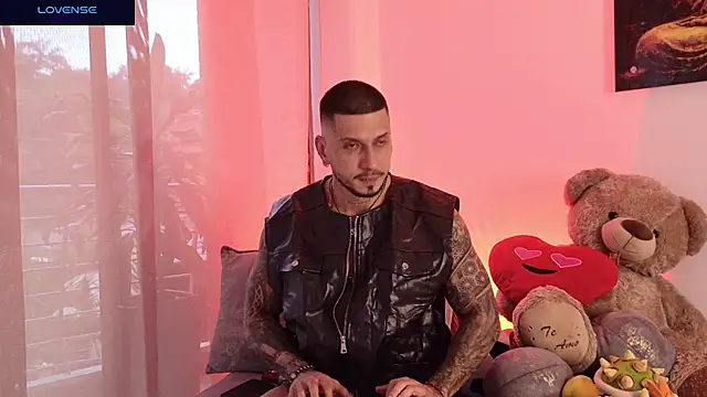 Seth_Vegaa 在線直播表演