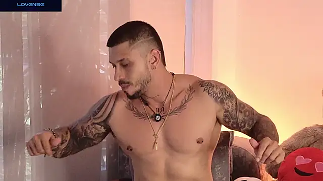 Seth_Vegaa Show Webcam