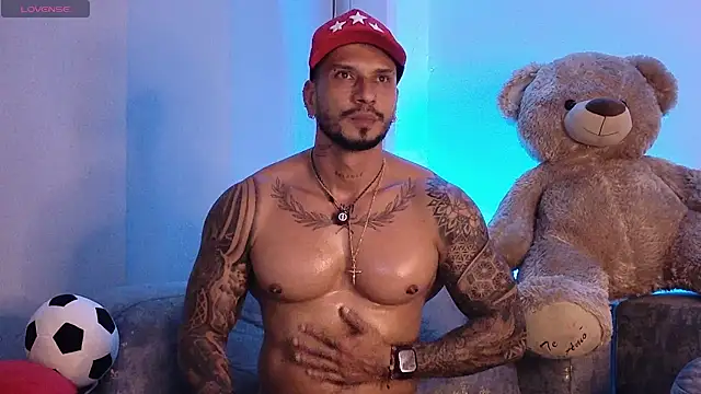Show modela Seth_Vegaa na web-kameri