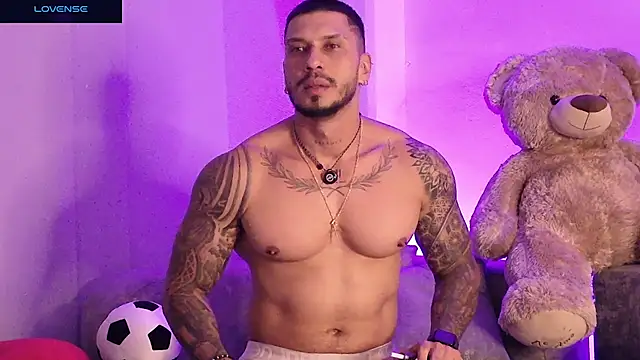Chat XXX en directo de Seth_Vegaa