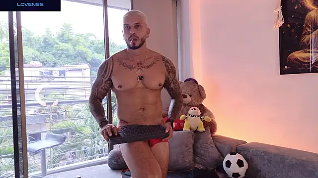 Seth_Vegaa Show Webcam