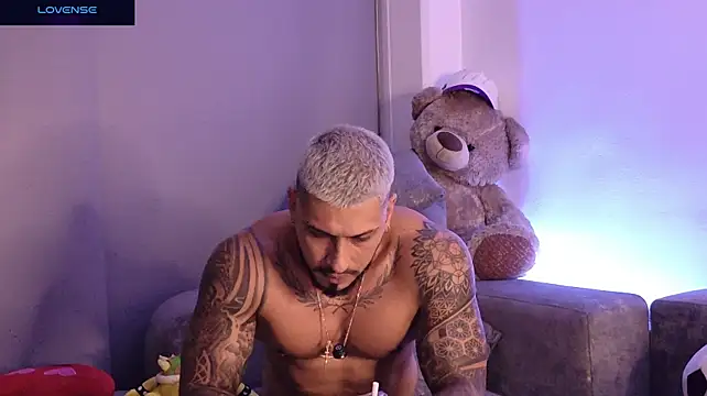 Seth_Vegaa Show Webcam
