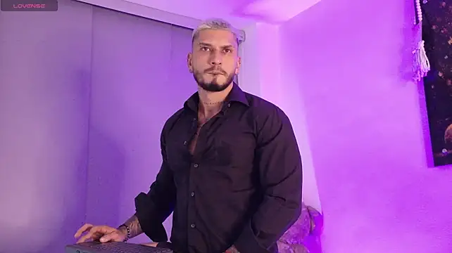 Seth_Vegaa's Webcam Show