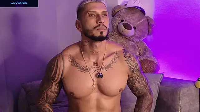 Seth_Vegaa Show Webcam