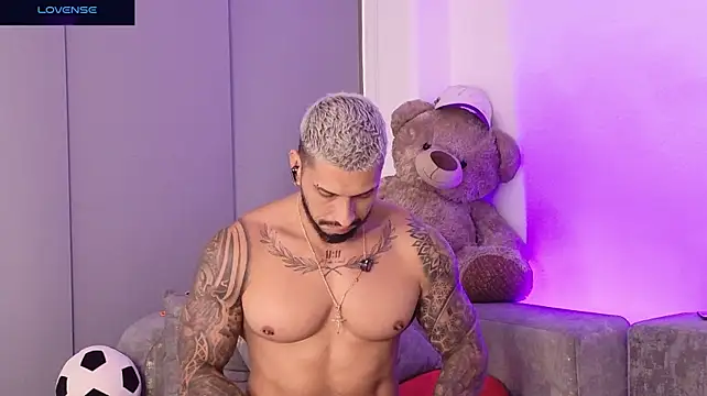 Seth_Vegaa Show Webcam