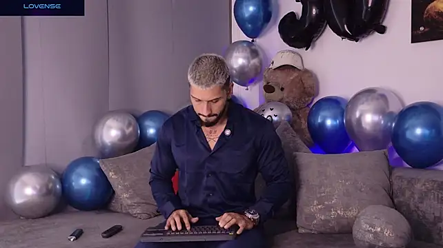 Seth_Vegaa's Webcam Show