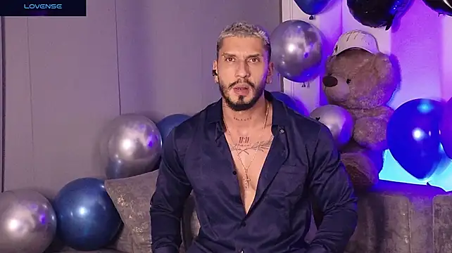 הופעת וובקאם של Seth_Vegaa
