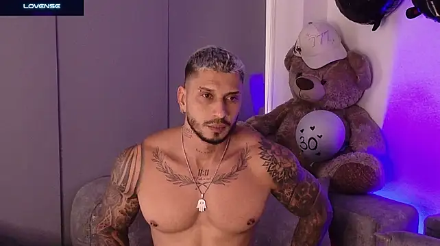 Seth_Vegaa's Webcam Show