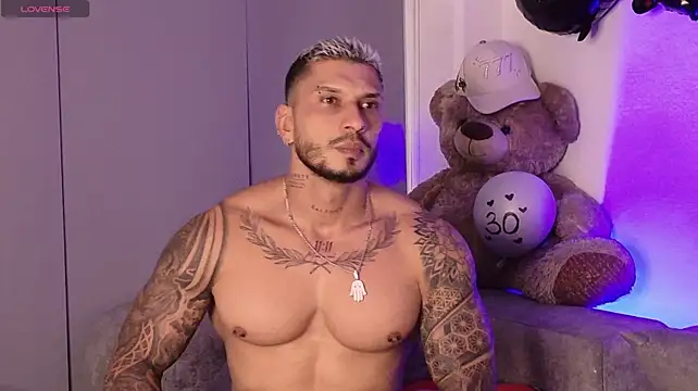 Seth_Vegaa's Webcam Show