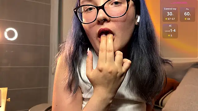 Chat XXX Live Shylittlemouth
