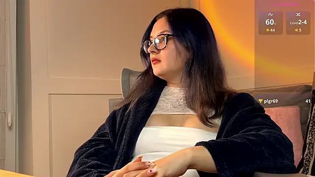 Shylittlemouth's Live XXX Chat