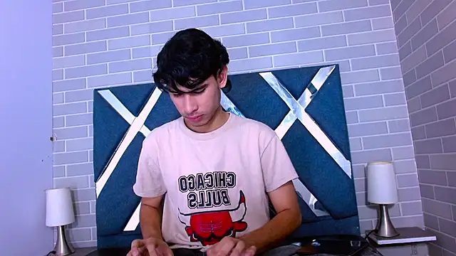 Kevin_Brooks1 webkamerás műsora