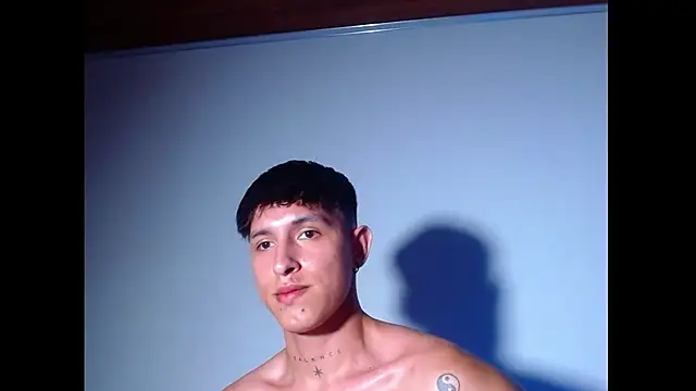 rowanbig's Webcam Show